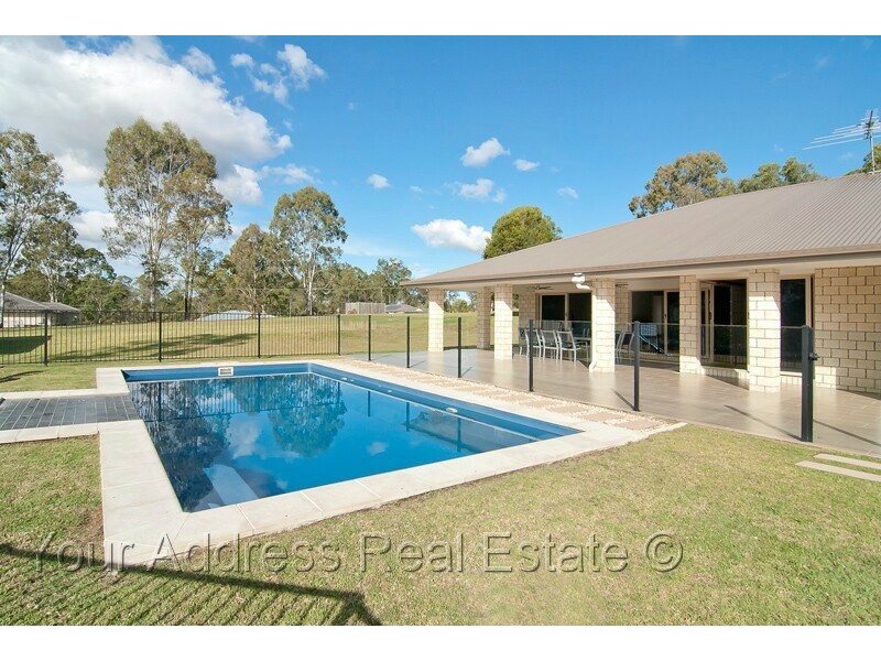 3 Anita Court, Greenbank QLD 4124