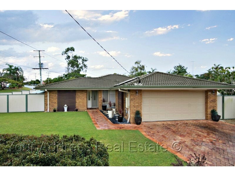 2 Conifer Street, Hillcrest QLD 4118