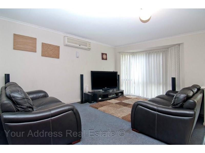 8 Eugene Street, Boronia Heights QLD 4124