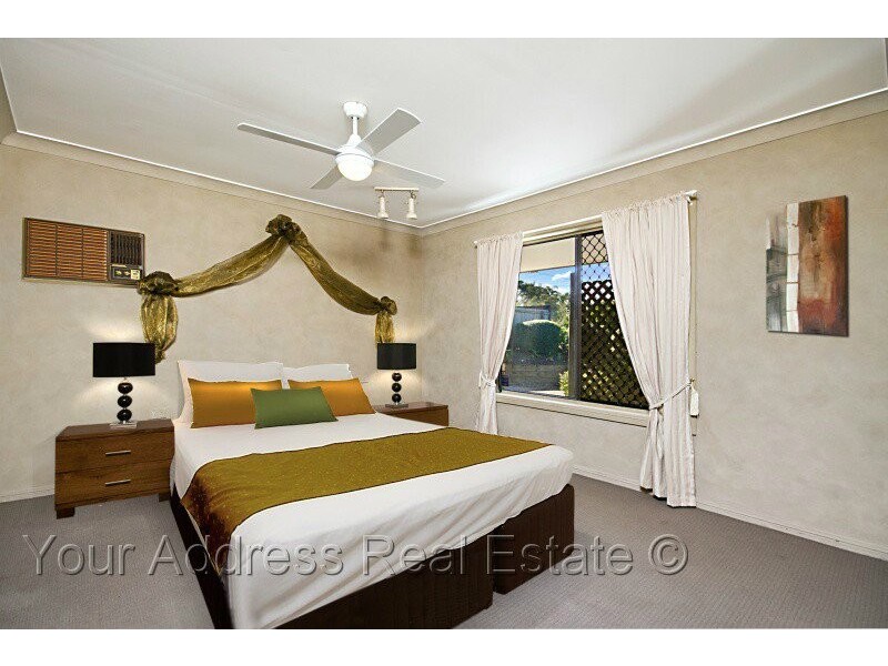 6 Aquila Court, Regents Park QLD 4118