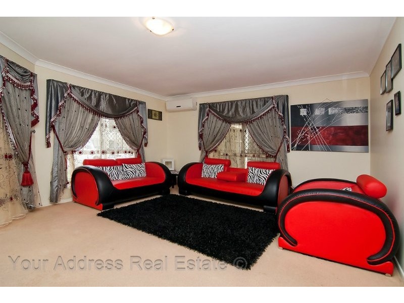 18 Tovey Road, Boronia Heights QLD 4124