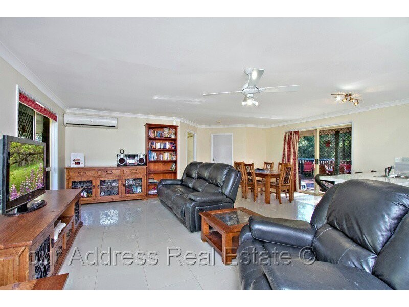 9 Woodswallow Court, Greenbank QLD 4124