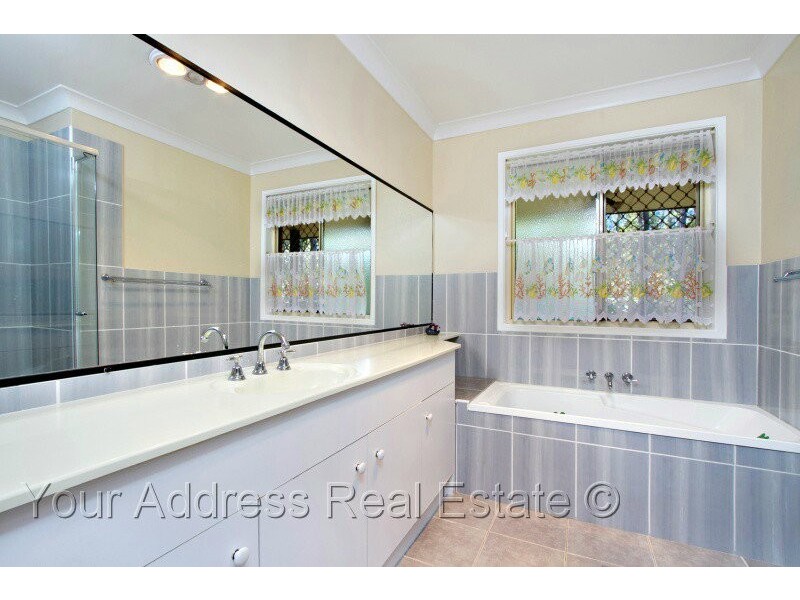 9 Woodswallow Court, Greenbank QLD 4124