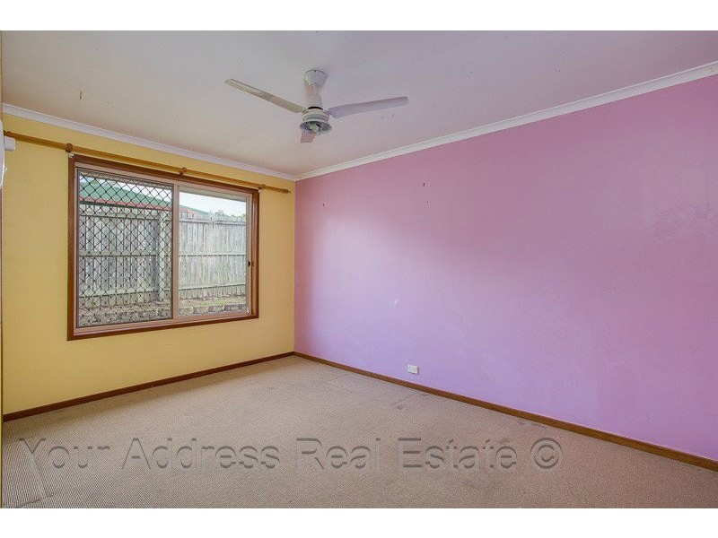 10 Forestgum Grove, Regents Park QLD 4118