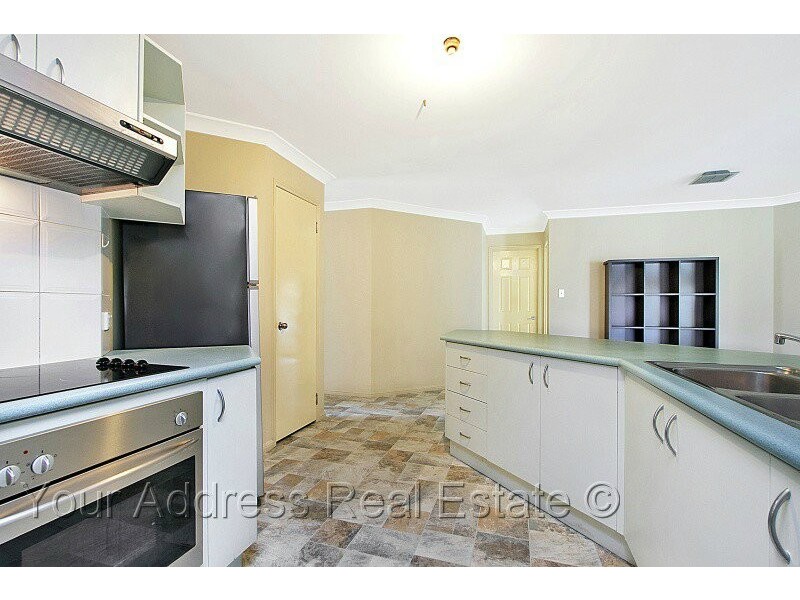 129 Lamberth Road, Regents Park QLD 4118