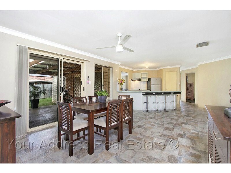 129 Lamberth Road, Regents Park QLD 4118