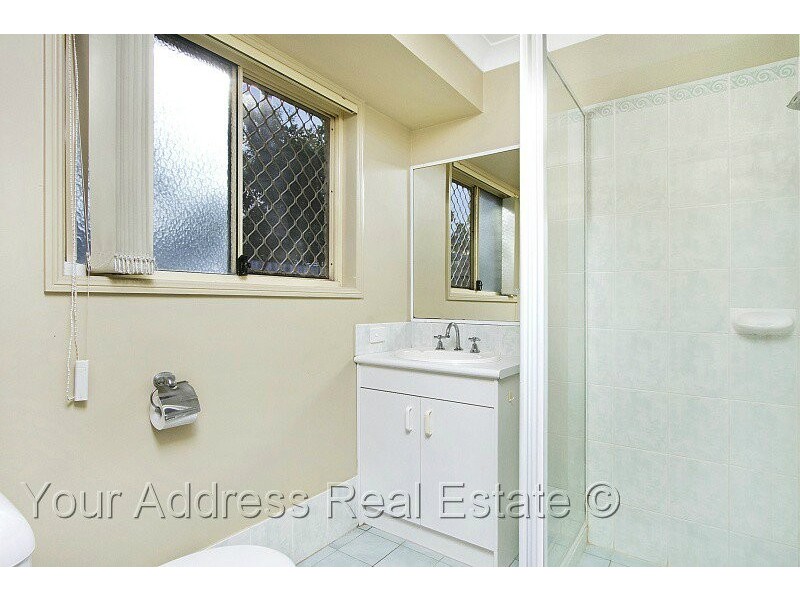 129 Lamberth Road, Regents Park QLD 4118