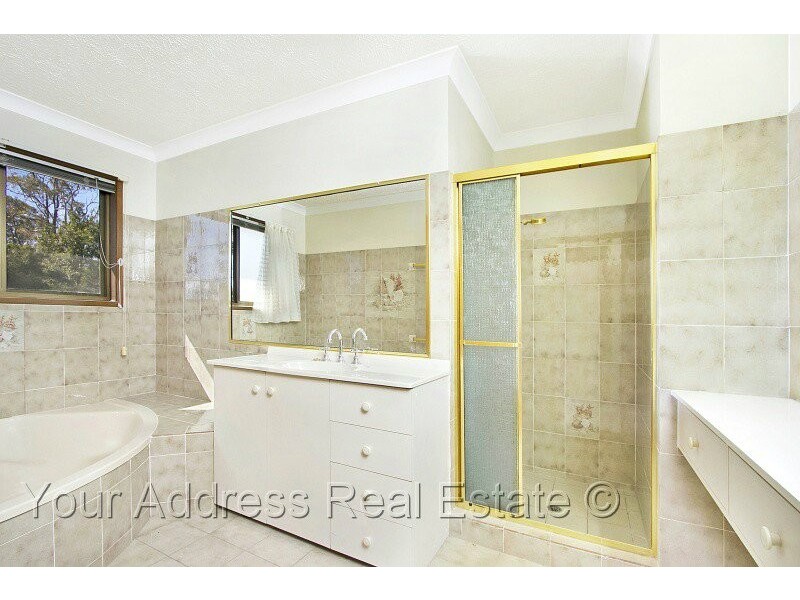 180 Andrew Road, Greenbank QLD 4124