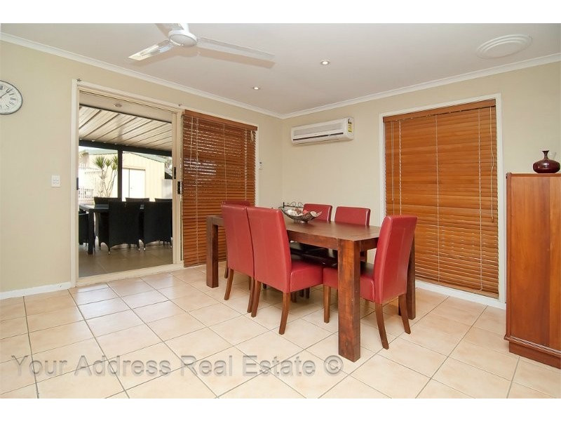 28 Sundowner Street, Regents Park QLD 4118