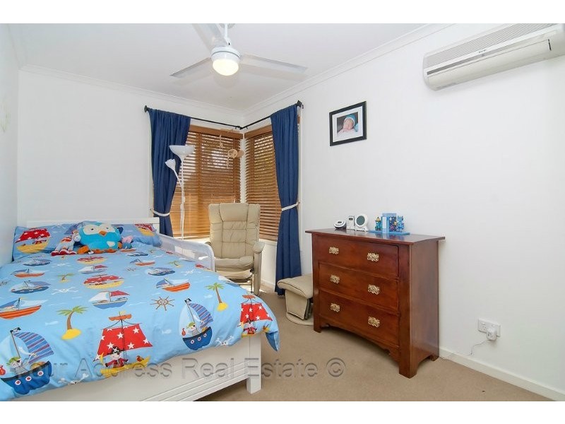 28 Sundowner Street, Regents Park QLD 4118