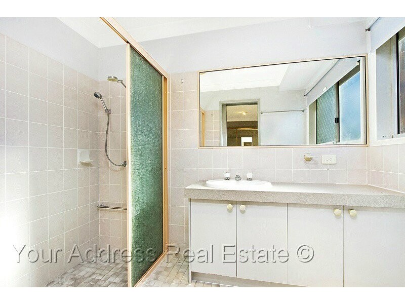 93 Parklands Drive, Boronia Heights QLD 4124