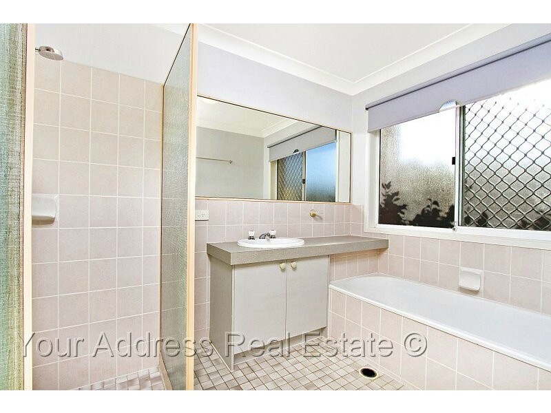 93 Parklands Drive, Boronia Heights QLD 4124