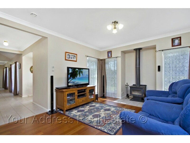 141 Silvereye Crescent, Greenbank QLD 4124