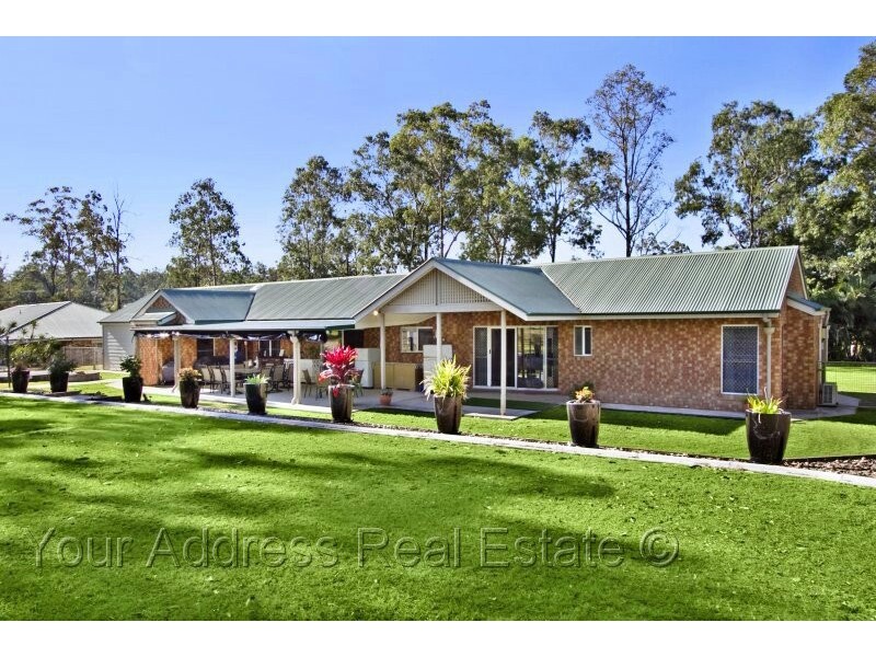 141 Silvereye Crescent, Greenbank QLD 4124