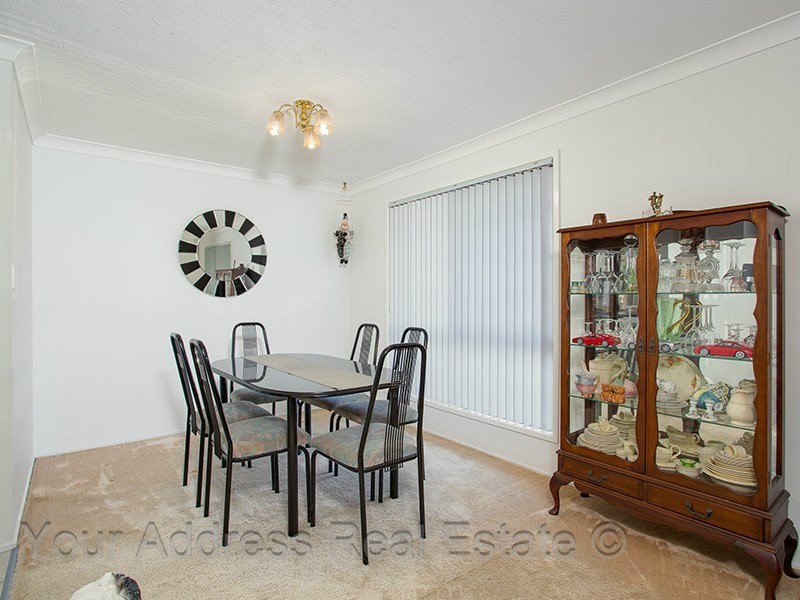 13 Topham Court, Hillcrest QLD 4118