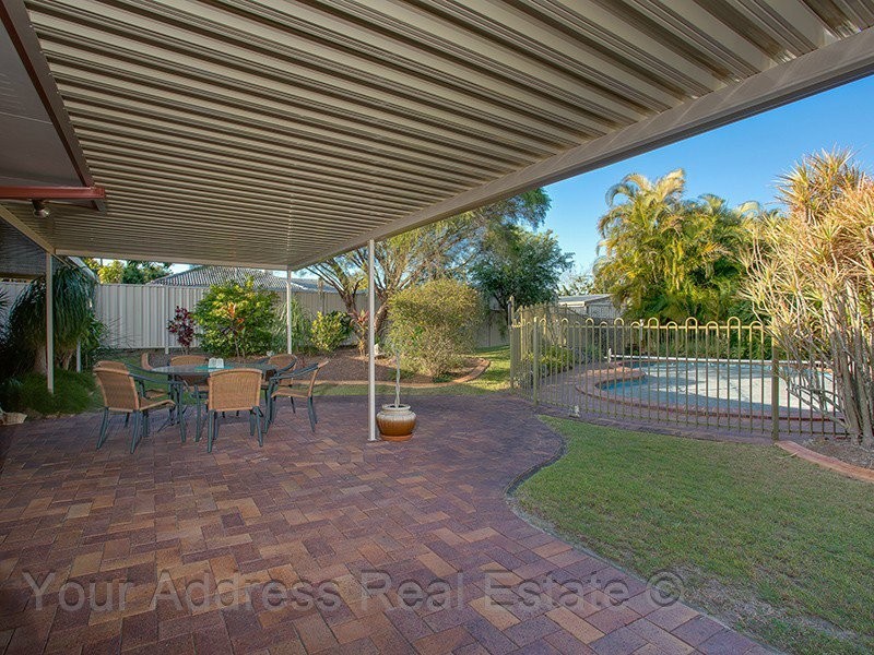 13 Topham Court, Hillcrest QLD 4118