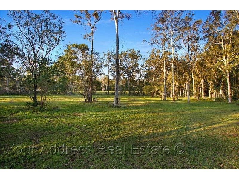 56 Smith Road, Park Ridge South QLD 4125