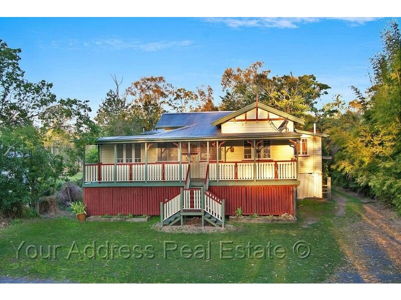 56 Smith Road, Park Ridge South QLD 4125
