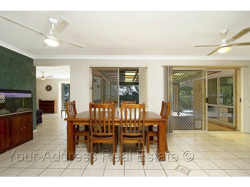 50 Regency Drive, Regents Park QLD 4118