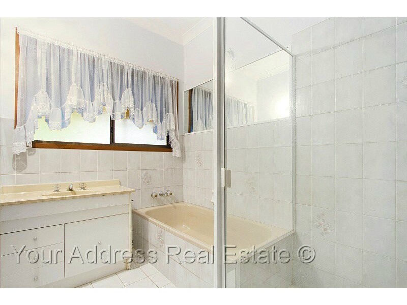 121 Crest Road, Greenbank QLD 4124