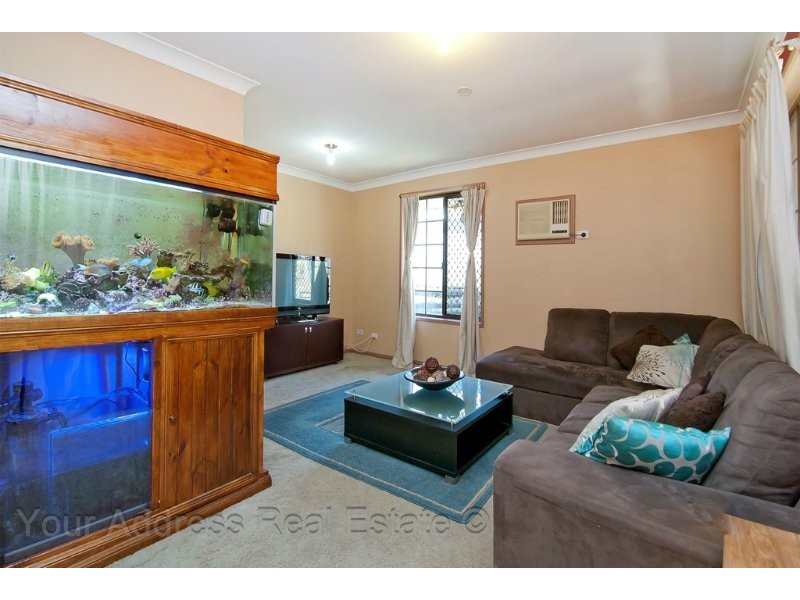 5 Regency Drive, Regents Park QLD 4118