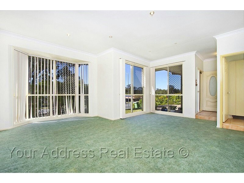 140 Lamberth Road, Regents Park QLD 4118