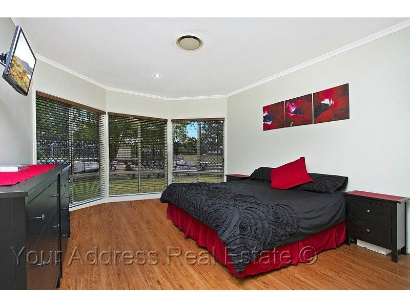 12 Satinash Close, New Beith QLD 4124