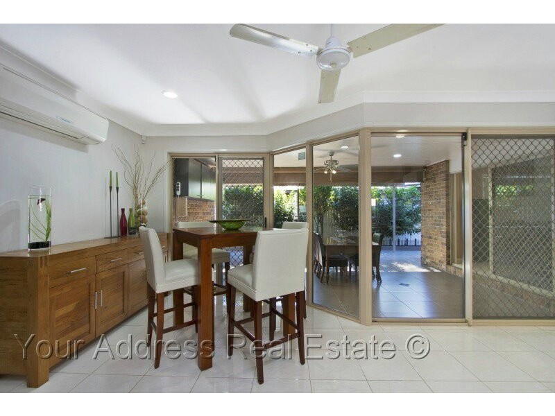 73 Mulgrave Crescent, Forest Lake QLD 4078