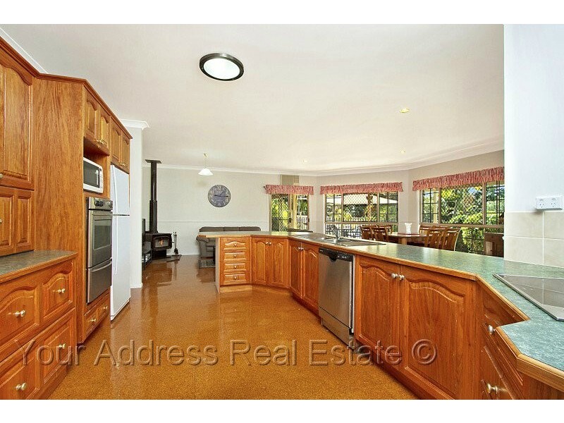 196 Carter Road, Munruben QLD 4125