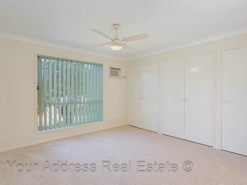Hillcrest QLD 4118
