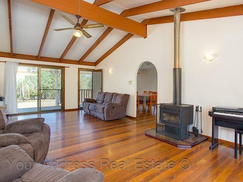 1 Aberdeen Road, North Maclean QLD 4280