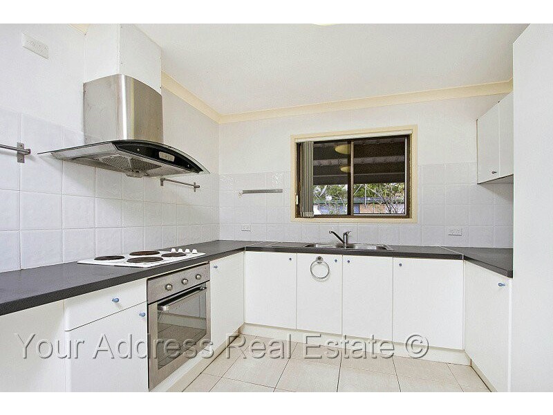 10 Dornock Drive, Boronia Heights QLD 4124