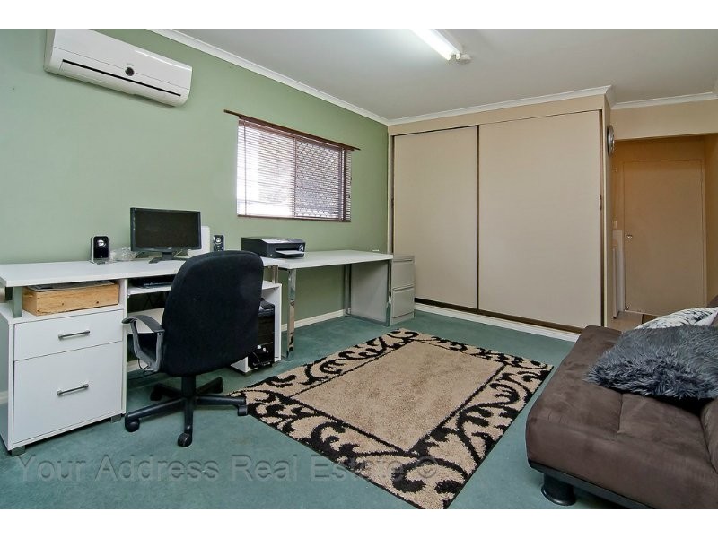 14 Hickory Street, Marsden QLD 4132