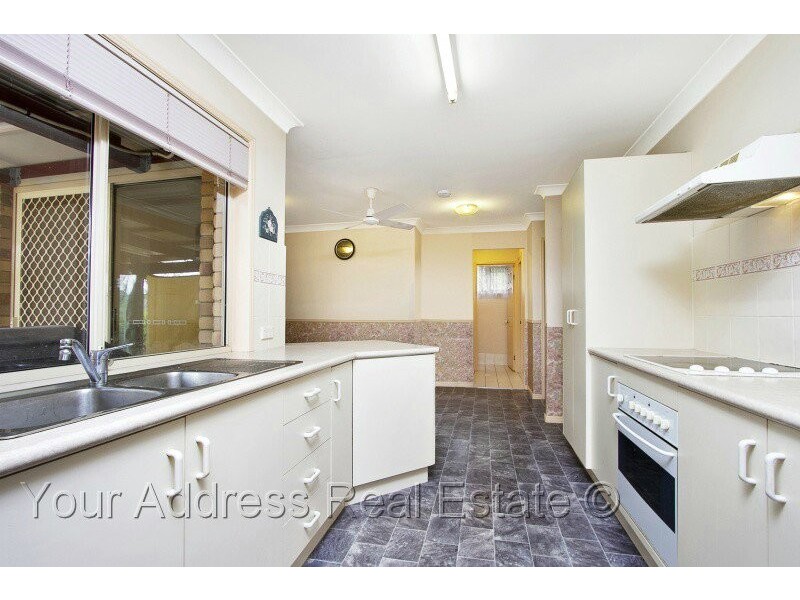 17 Geaney Boulevard, Crestmead QLD 4132