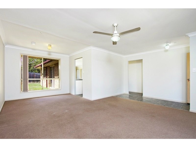 112 Lamberth Road, Regents Park QLD 4118