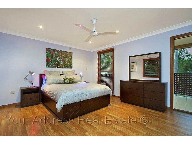 33 Kensington Drive, Munruben QLD 4125