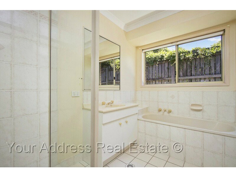 9 Mareeba Court, Boronia Heights QLD 4124