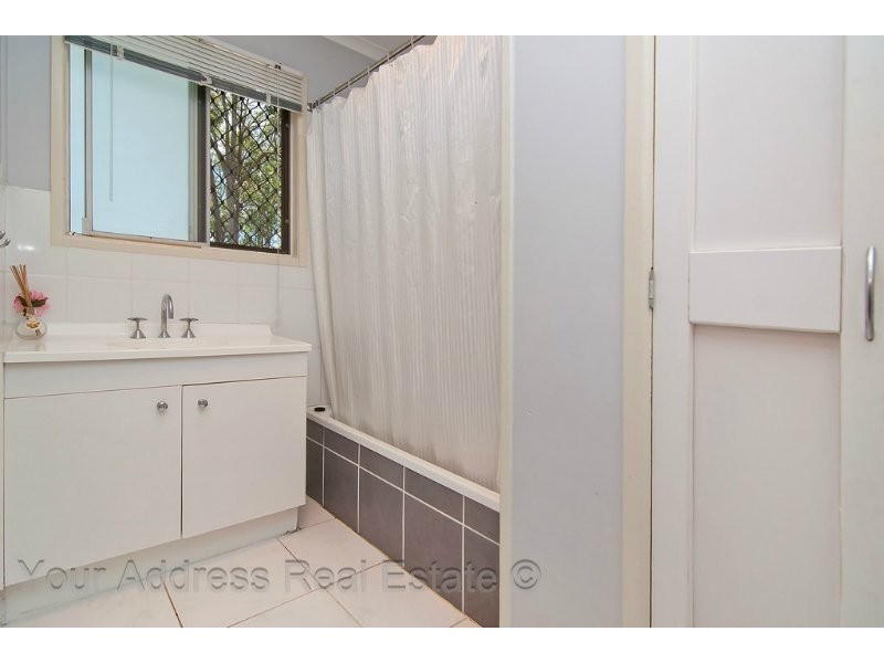 44 Hickory Street, Marsden QLD 4132