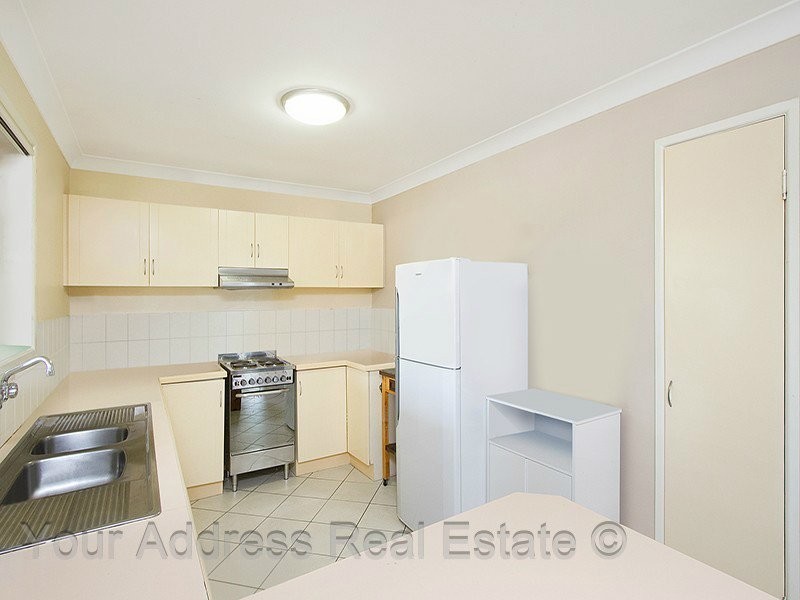 15 Belford Street, Boronia Heights QLD 4124