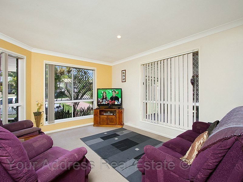 15 Belford Street, Boronia Heights QLD 4124