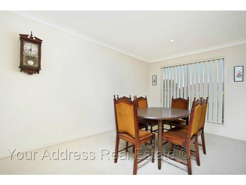 17 Hedera Street, Regents Park QLD 4118