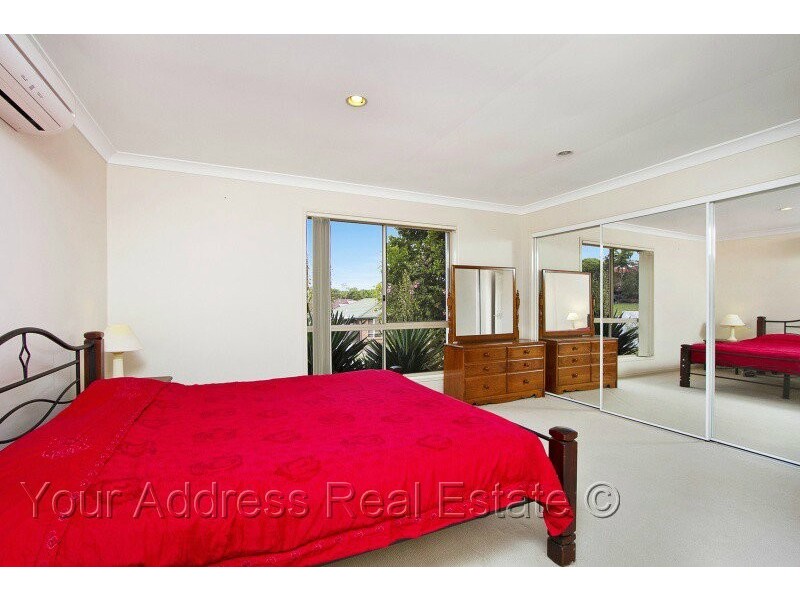 17 Hedera Street, Regents Park QLD 4118