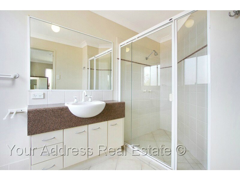 17 Hedera Street, Regents Park QLD 4118