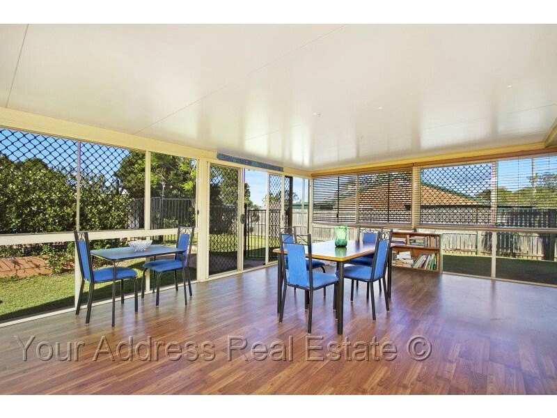 15 Whiteman Street, Crestmead QLD 4132
