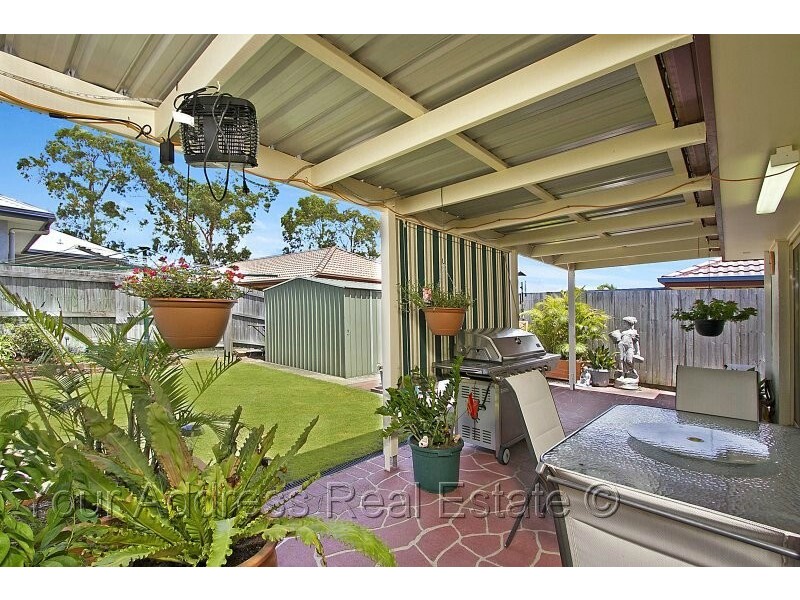 22 Robson Street, Forest Lake QLD 4078