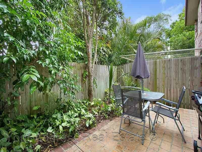 2/229 Browns Plains Road, Browns Plains QLD 4118