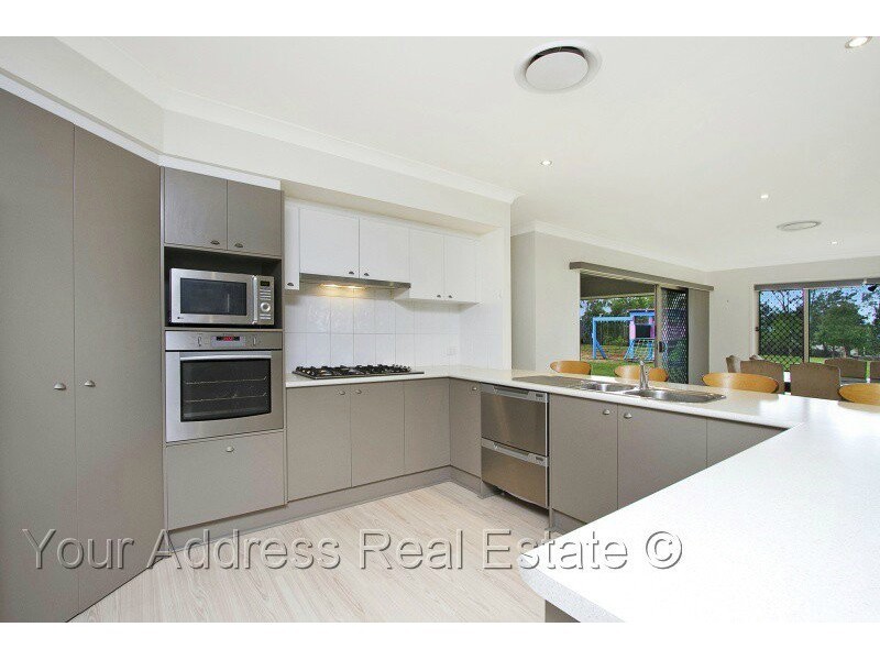 201 Spinebill Drive, Greenbank QLD 4124