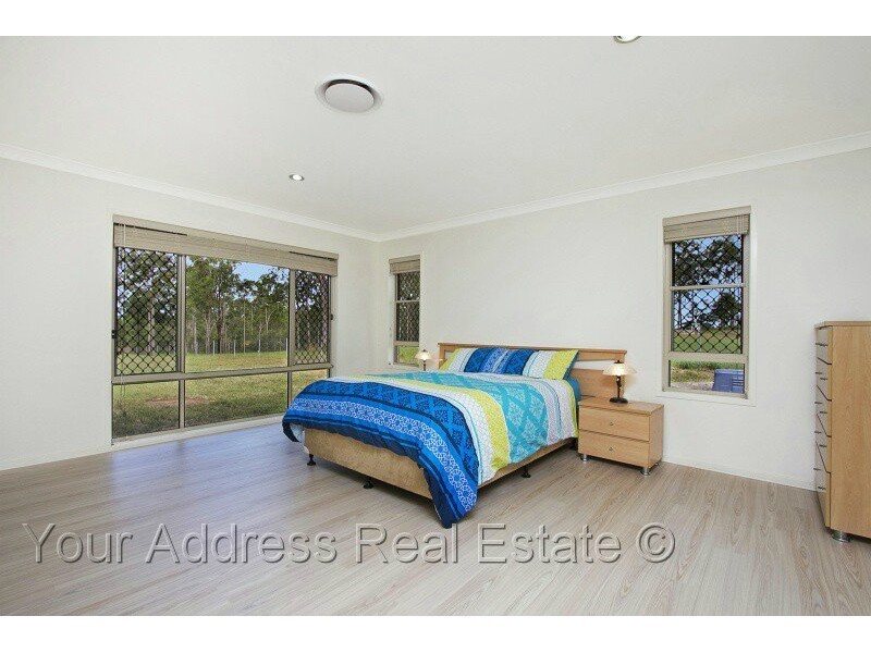 201 Spinebill Drive, Greenbank QLD 4124