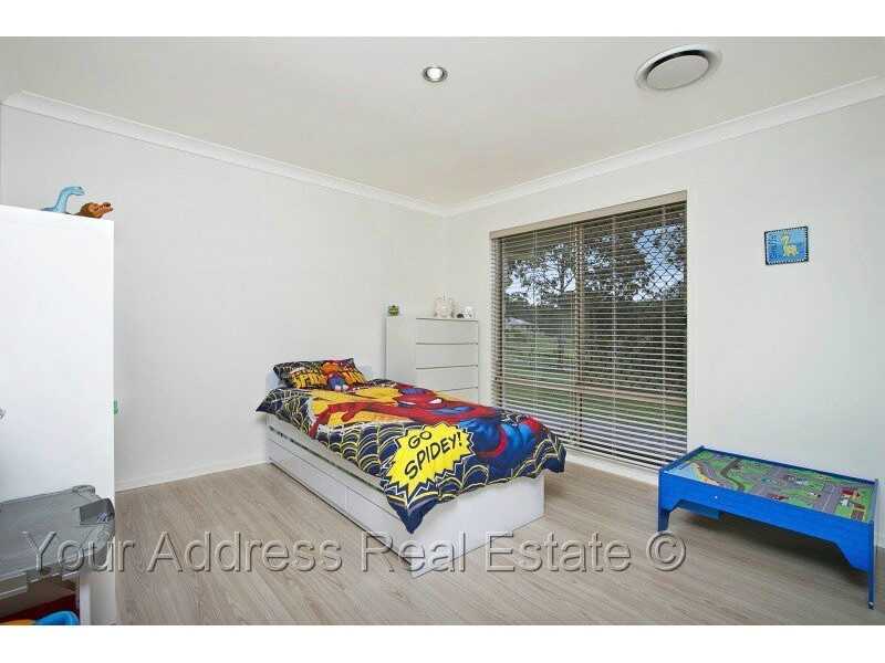 201 Spinebill Drive, Greenbank QLD 4124