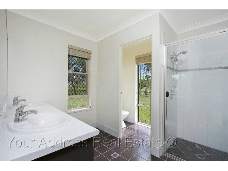 201 Spinebill Drive, Greenbank QLD 4124